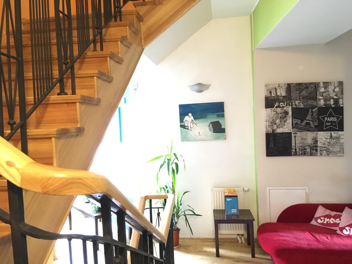 Pogo Hostel *